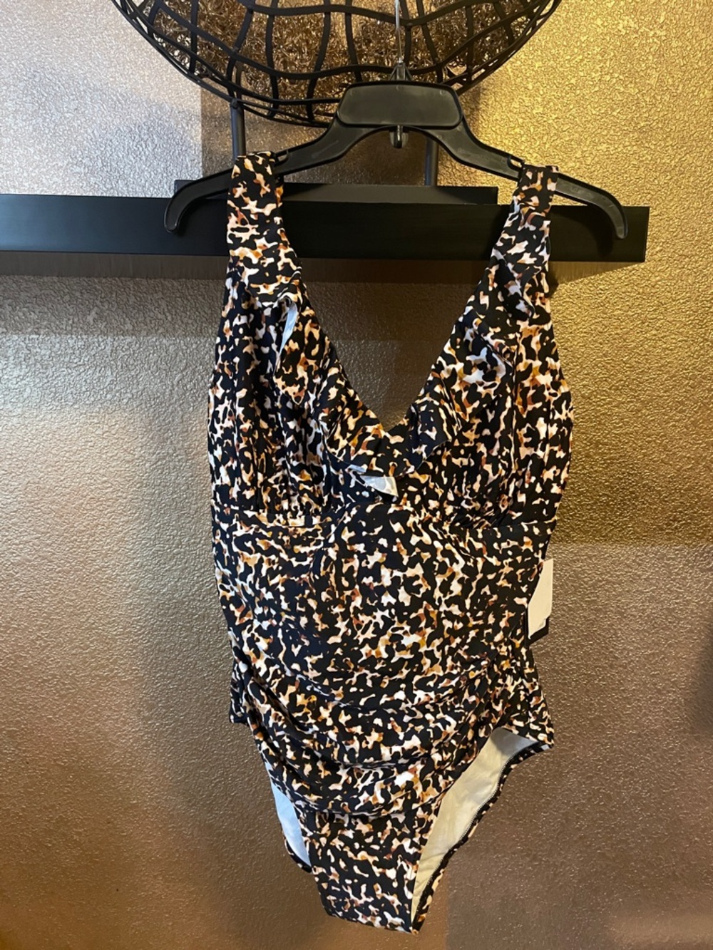 DKNY ONE-PIECE SWIMSUIT SIZE 16 ANIMAL PRINT, RUFFLE STRAPS UPF 50+